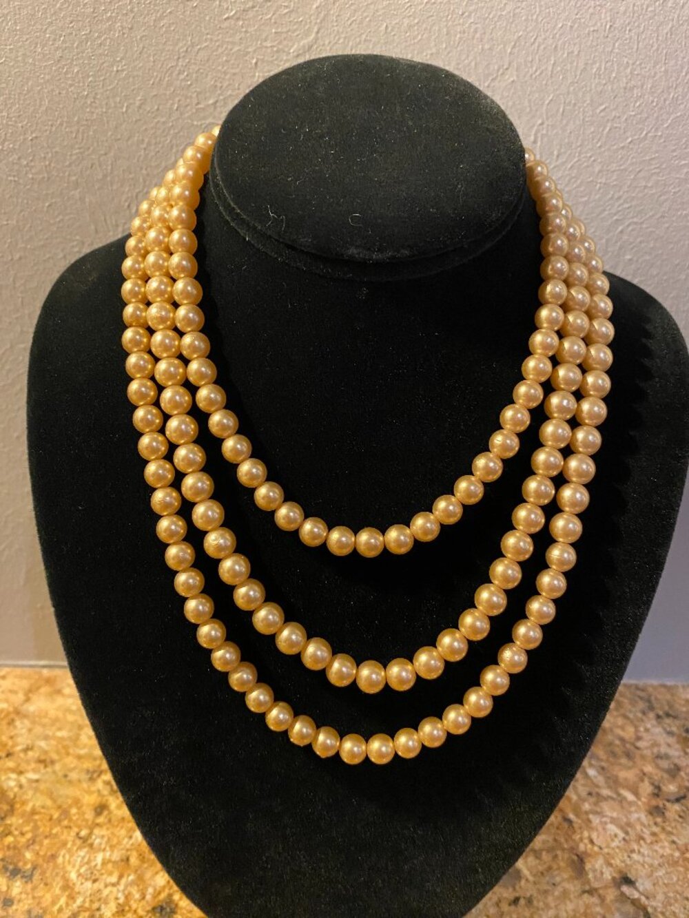 Vintage champagne colored pearl necklace